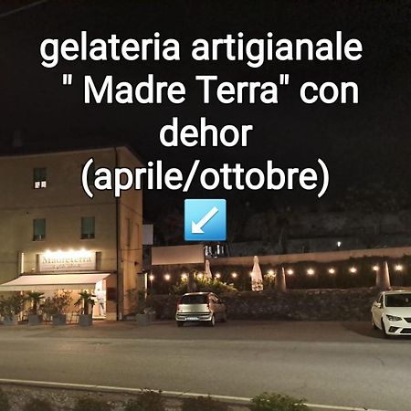 ...Per Il Sirio Hotel Ivrea Kültér fotó